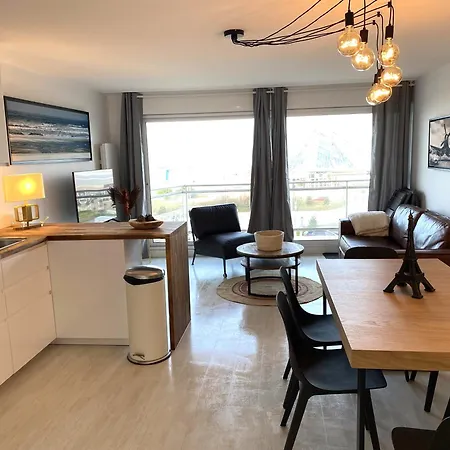 T2 Traversant Vue Front De Paris-plage