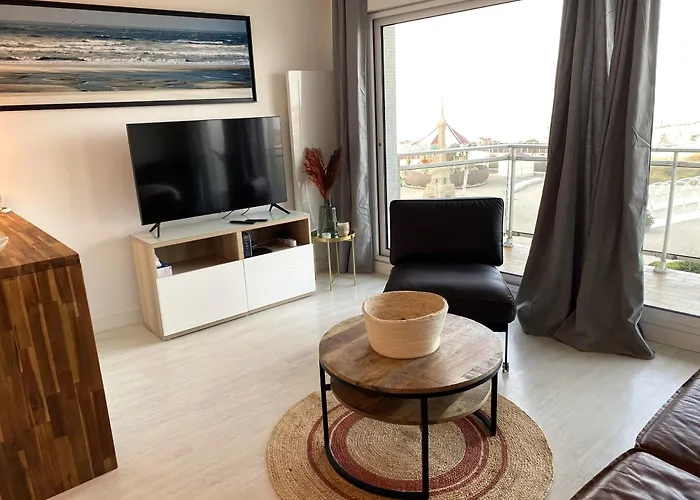 Appartement T2 Traversant Vue Front De Paris-plage